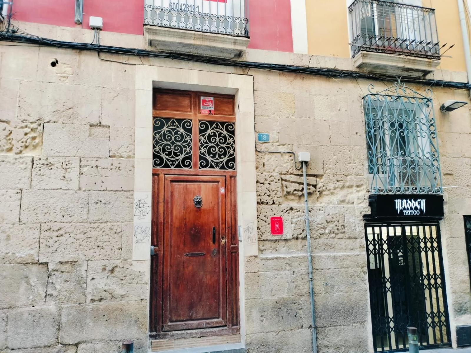 Apartamento Centrico Cerca De La Playa Alicante Eksteriør bilde