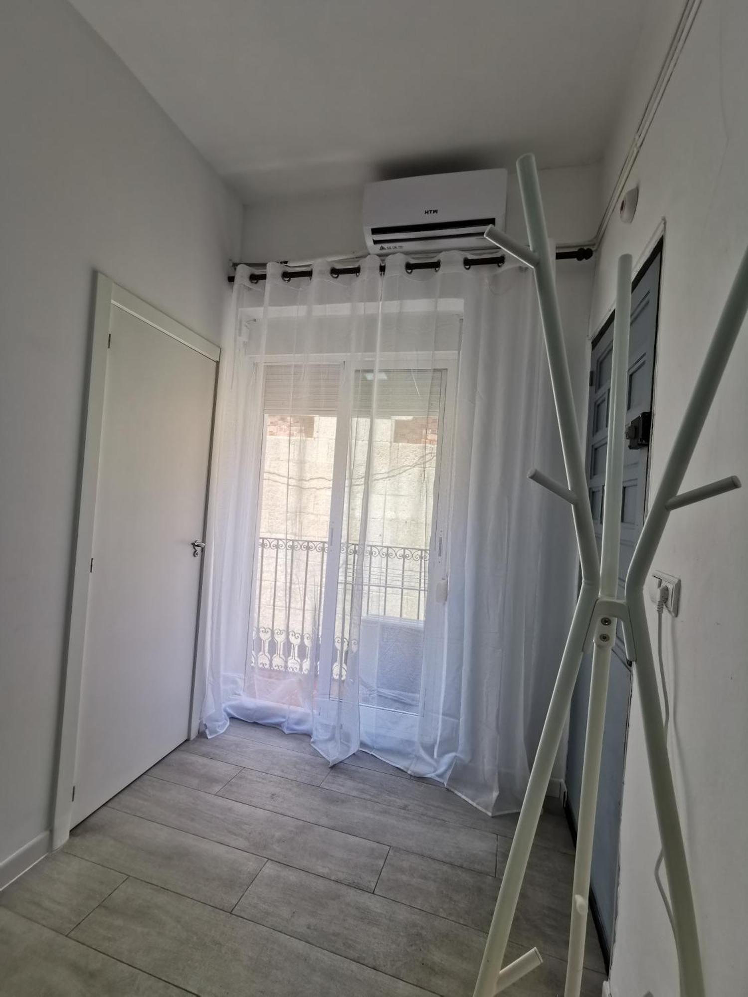 Apartamento Centrico Cerca De La Playa Alicante Eksteriør bilde